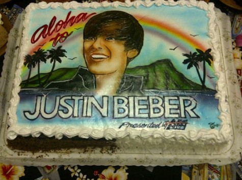 justin bieber cake. text about Justin Bieber.